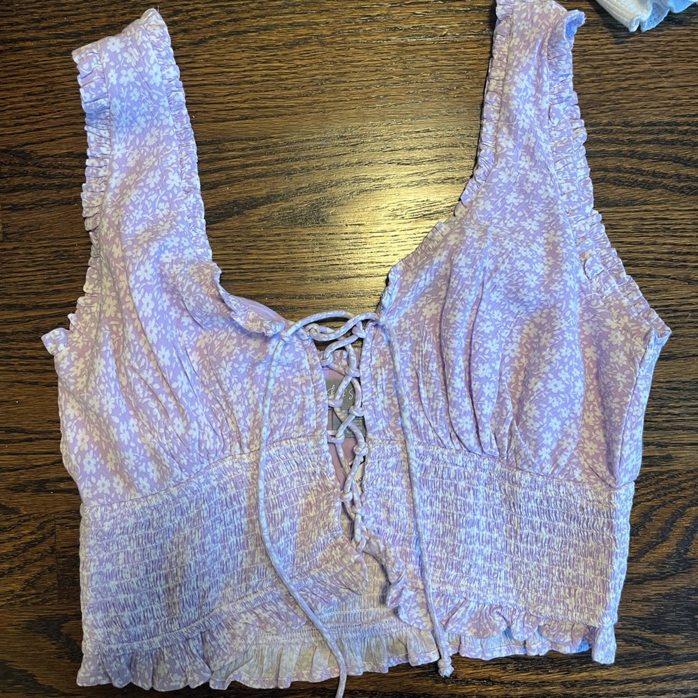 Adorable purple floral tank top from tillys!